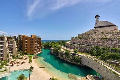 Hotel Xcaret Arte